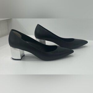 MICHAEL MICHAEL KORS PALOMA FLEX MID HEEL LEATHER PUMP, Size US 8.5M